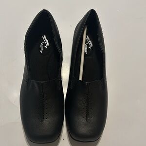 Easy Street 8.5 Wide Black Purpose Work Dress Shoes Comfort Wave Womens